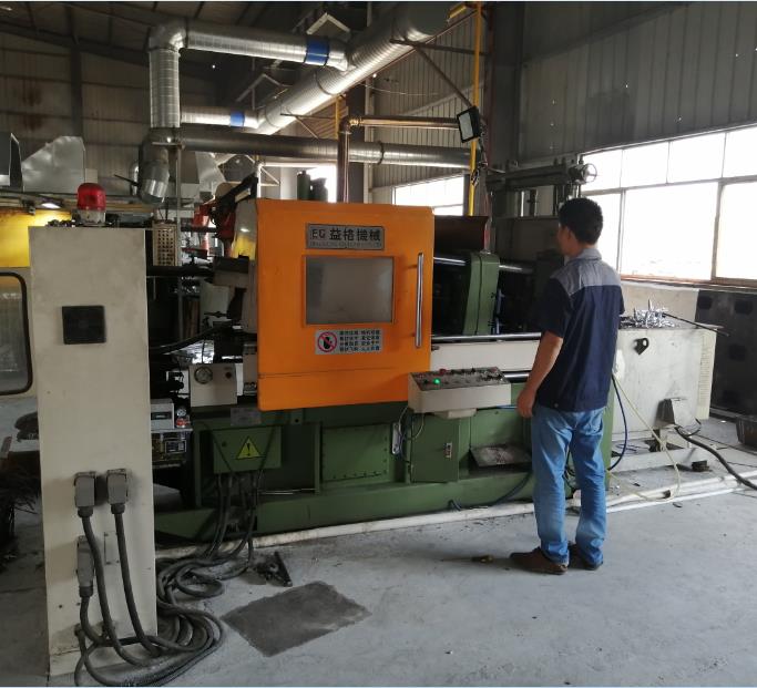 88噸鋅合金壓鑄機1臺